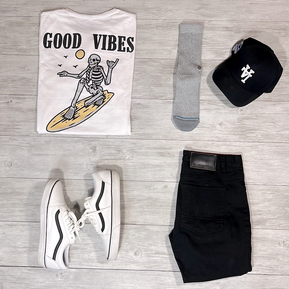 Good Vibes Tee Shirt
